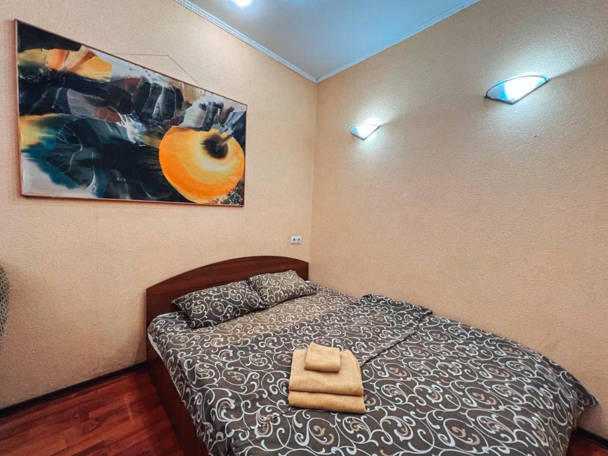 Apartment Near Metro Station Darnitsa Kyjev Exteriér fotografie
